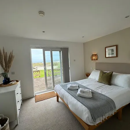 Stunning House With Expansive Ocean Views Holiday home